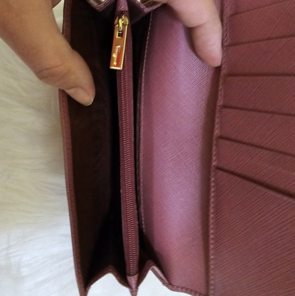 Salvatore Ferragamo Vara Ribbon Long Wallet Leather Blush Pink - Picture 8 of 13